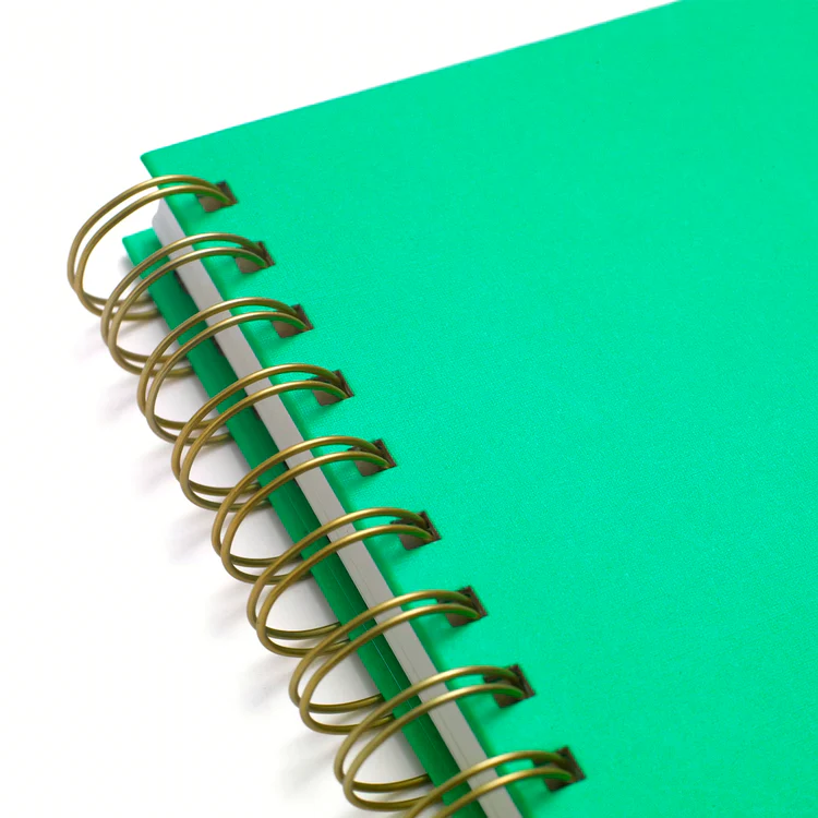 Papier - Pen to Paper Green Spiral Notebook - Image 3