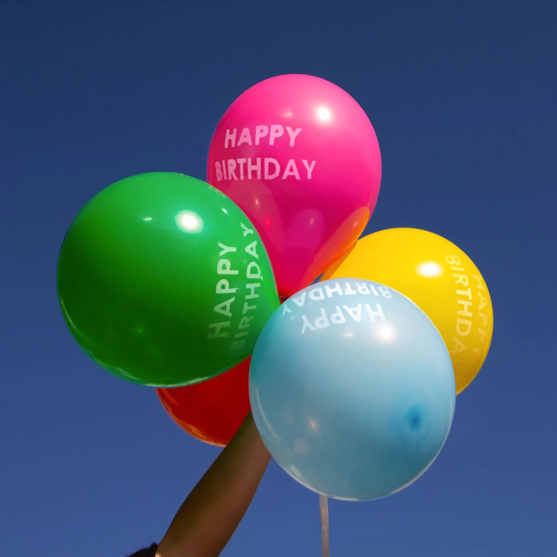 Talking Tables - Birthday Balloons - Rainbow Confetti - Image 2